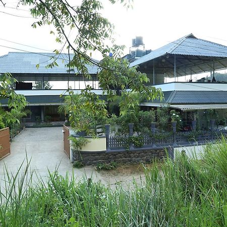 Tranquil Valley Resort Munnar Exterior foto