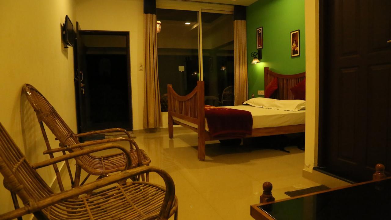 Tranquil Valley Resort Munnar Exterior foto